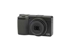 Ricoh GR IV